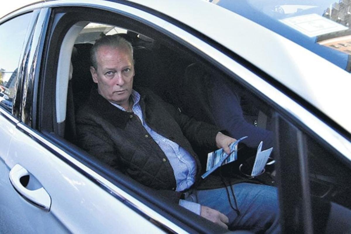 Andrés Rodríguez, el empleado del Estado más rico del país