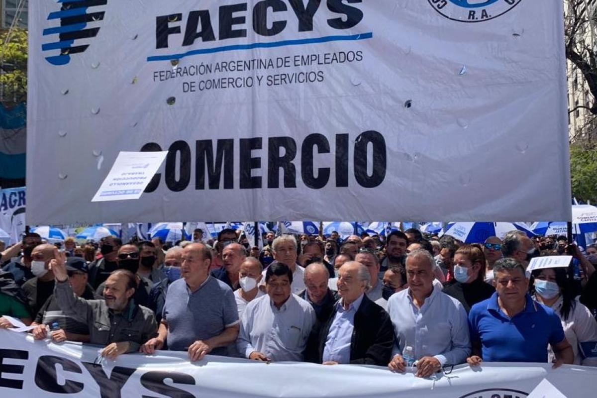 Cavalieri alertó por el deterioro del mercado laboral y reivindicó la justicia social