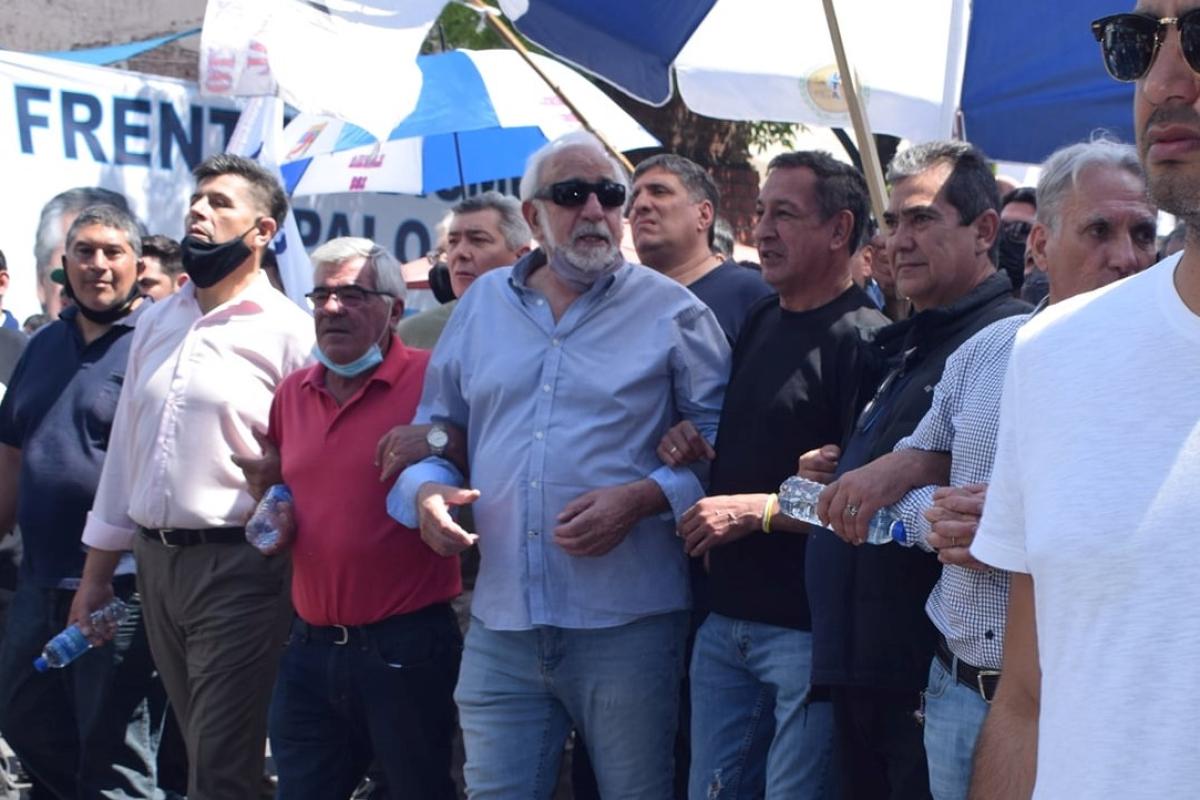 Omar Maturano respaldó el paro de la UTA y pidió mejoras salariales y laborales para el transporte