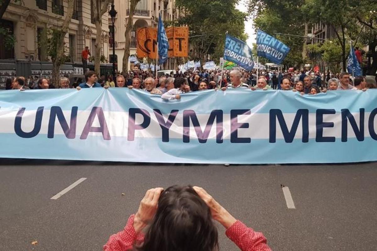 Alertan que cerraron más de 12.000 pymes en el primer año del gobierno de Milei
