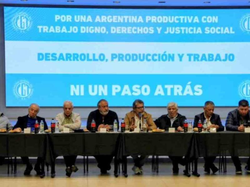 La CGT se planta ante la reforma laboral y evalúa medidas de fuerza tras las elecciones legislativas