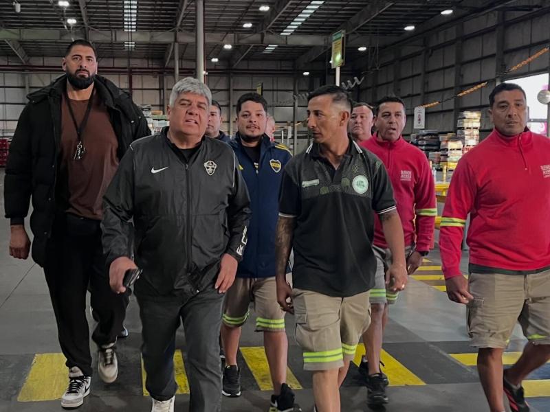 Camioneros acordó continuidad laboral para 200 trabajadores de Aguas y Gaseosas y el pago de las indemnizaciones