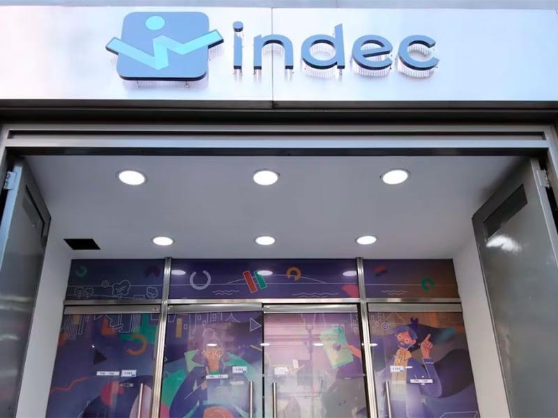 ATE INDEC alertó que una familia necesitó más de $2,5 millones en julio y denunció una fuerte caída del salario estatal
