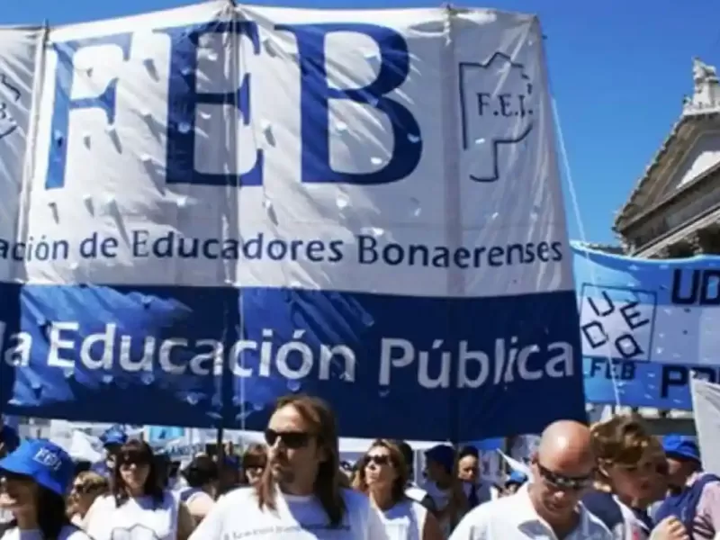 Docentes bonaerenses paran el 15 de octubre y reclaman a Milei el FONID y a Kicillof una nueva paritaria