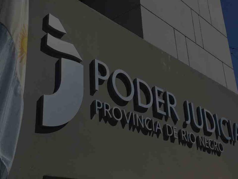 La Justicia ordenó a una ART indemnizar a una empleada de supermercado por una enfermedad laboral