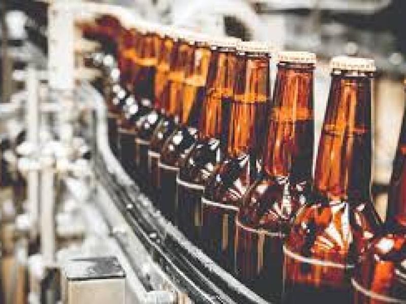 Crisis en el sector cervecero: Antares cierra locales históricos y Quilmes ajusta su planta por la caída del consumo