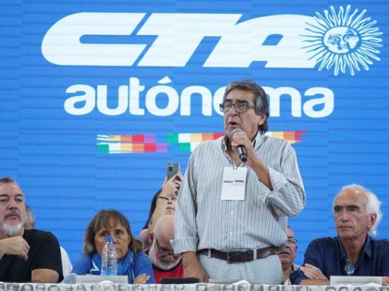 Tras el triunfo oficialista, “Cachorro” Godoy llamó a la unidad en la calle para frenar el ajuste y las reformas de Milei