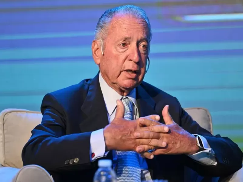 Funes de Rioja buscó tomar distancia de la reforma laboral y atribuyó la autoría plena al Gobierno