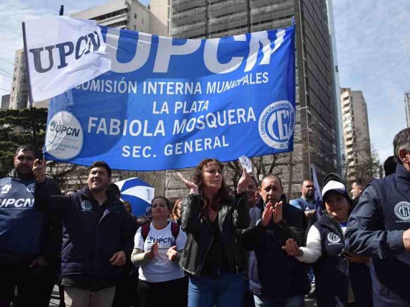 UPCN exige al Gobierno reabrir la paritaria estatal por el atraso frente a la inflación
