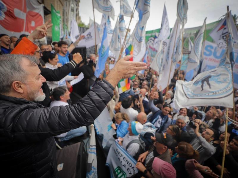 Aguiar celebró el fallo sobre la Ley de Tierras y convocó a una movilización masiva para el 15 de octubre