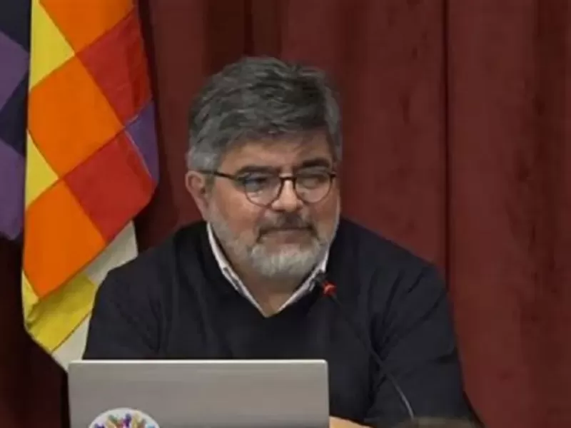 Reclaman la suspensión de un juez laboral por frenar la reforma impulsada por el Gobierno