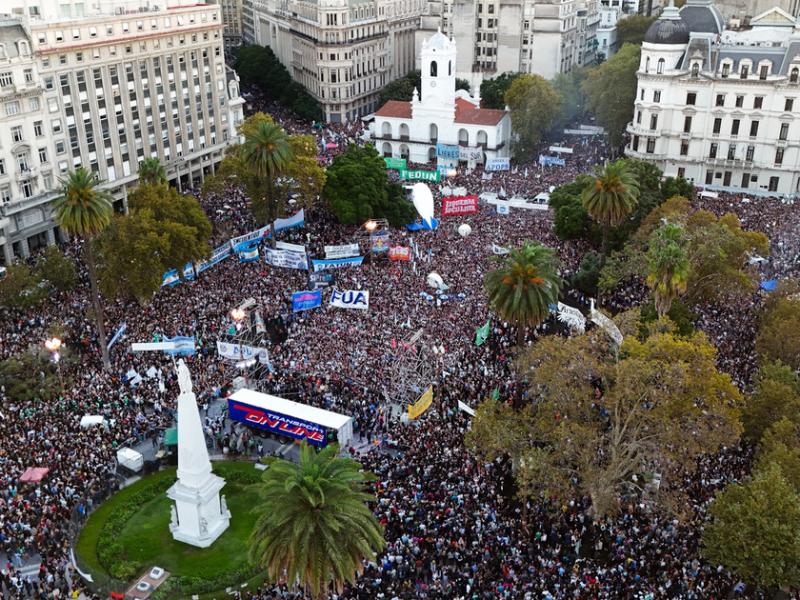 Gremios universitarios rechazaron la oferta del Gobierno y anunciaron nuevos paros y una Marcha Federal