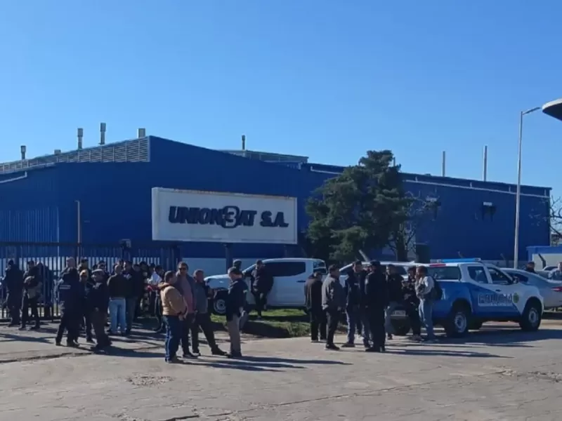 Cierre sorpresivo en Gualeguaychú: Union Bat despidió a toda su plantilla y dejó más de 100 familias sin trabajo