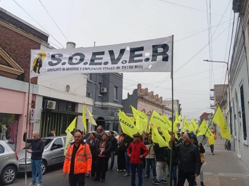 Por primera vez en cuatro décadas, los viales entrerrianos van al paro y denuncian un plan para desarmar Vialidad Provincial