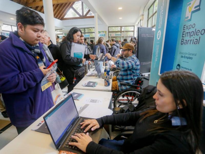 Más de 425 personas participaron de una Expo Empleo destinada a promover la inclusión laboral de personas con discapacidad
