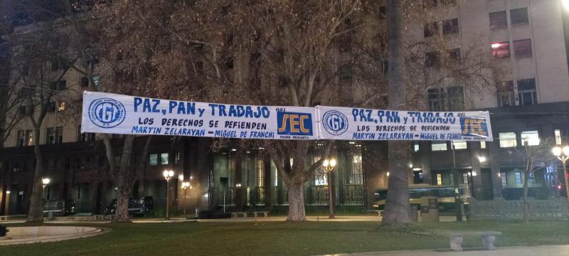 Masiva movilización por Tierra, Paz y Trabajo