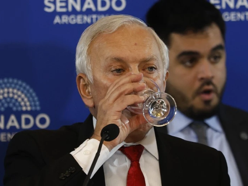El juez Víctor Pesino pidió una cautelar para seguir en funciones tras cumplir 75 años