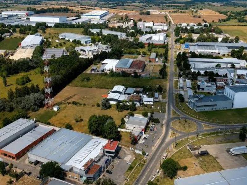 Crisis industrial en Pilar: el Parque Industrial perdió 7.000 empleos y 50 empresas están en riesgo