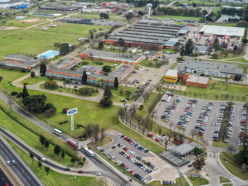 La Justicia allanó Dioxitek tras denuncias por contacto con material radiactivo en la planta de Córdoba