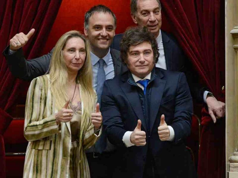 El Gobierno convocó a sesiones extraordinarias y confirmó que enviará la Reforma Laboral al Congreso