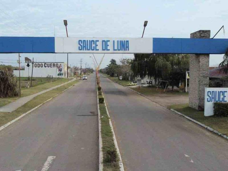 Crisis en municipios: un intendente pagará parte de los sueldos con bonos alimentarios ante la caída de recursos