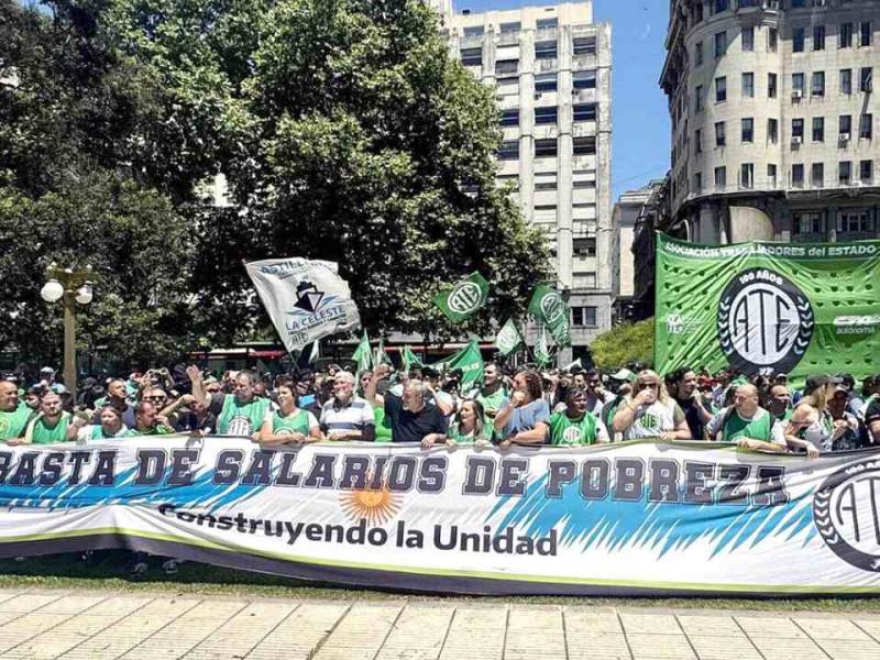 ATE profundiza el reclamo por los salarios de civiles y docentes de las Fuerzas Armadas y va al paro