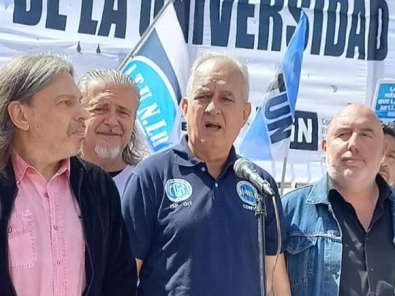 Paro universitario con fuerte impacto: docentes y nodocentes denuncian 17 meses de caída salarial