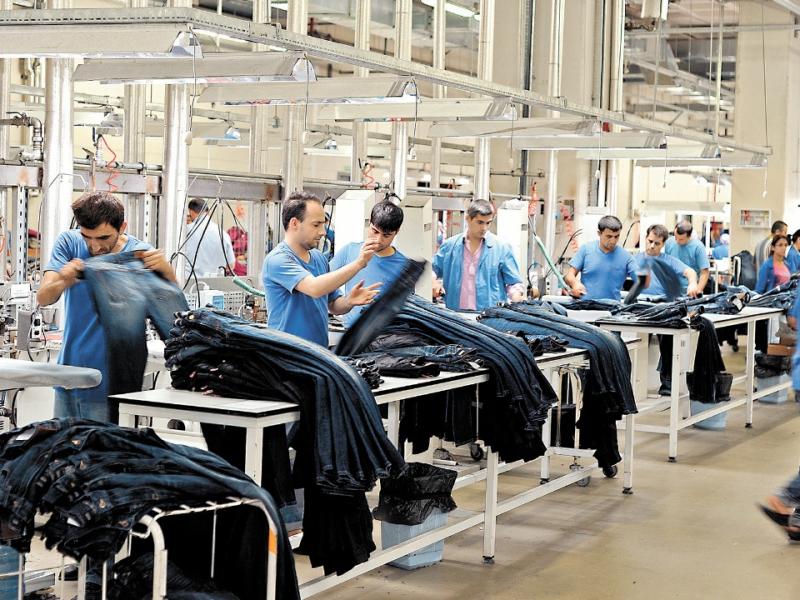 Crisis en la industria textil: 6 de cada 10 empresas despidieron personal en los últimos 15 meses
