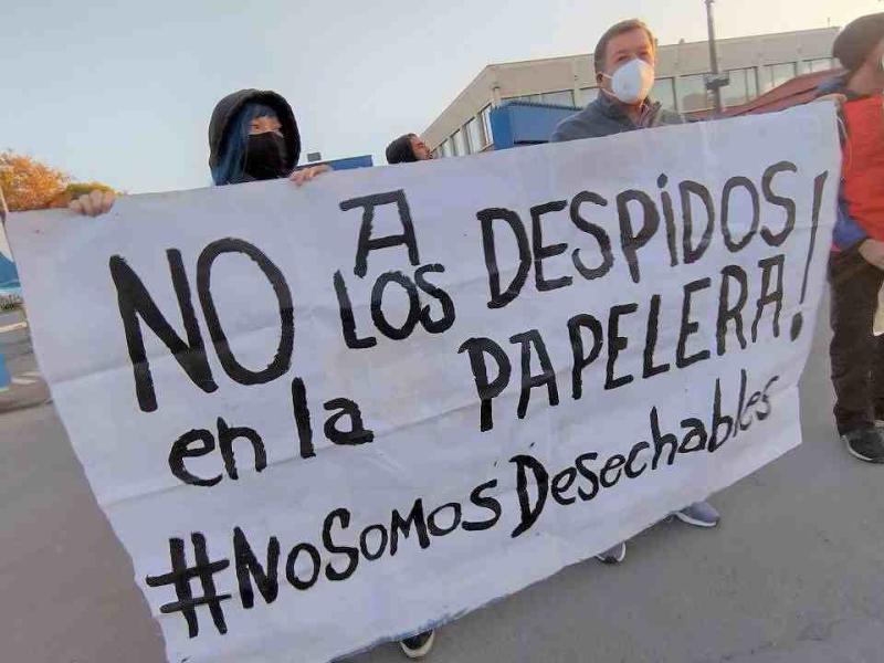 Papeleros lanzan paros de 48 y 72 horas ante despidos masivos y estancamiento paritario
