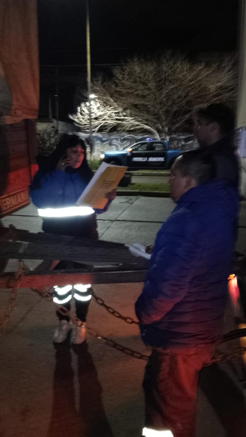 Abuso y atropello en La Plata: le secuestraron la mercadería a un comerciante legal y lo trataron como un delincuente