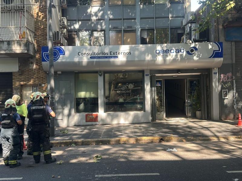 OSECAC informó el estado de situación tras el desprendimiento de un cielorraso en su centro ambulatorio de Palermo
