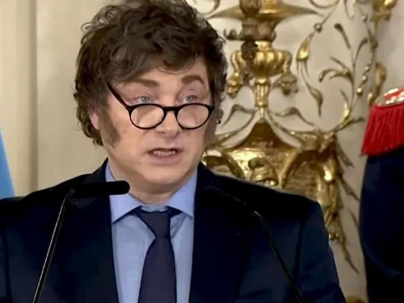 Docentes universitarios denuncian 16 meses de caída salarial y advierten por el deterioro del sistema