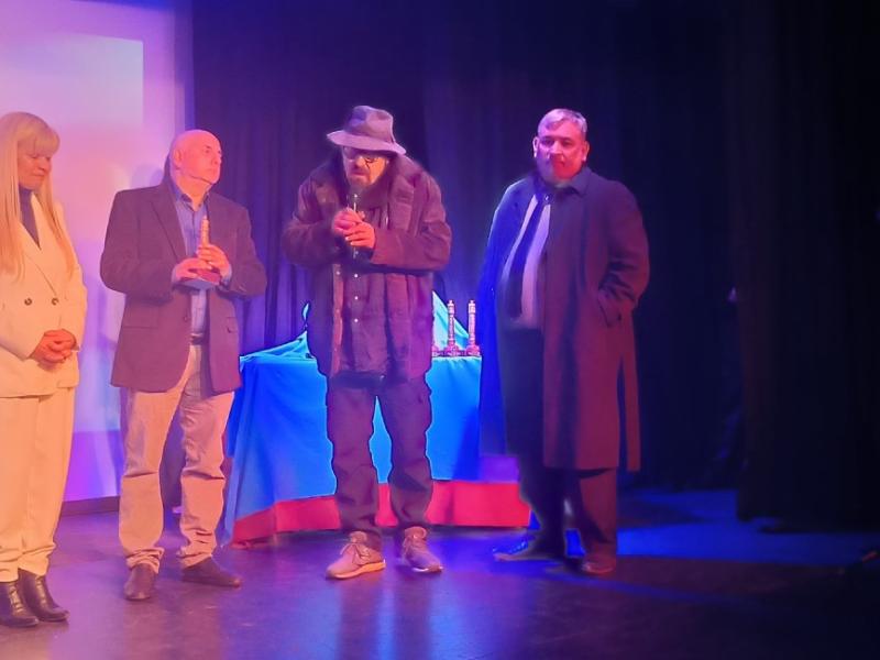 NOVA Stream se llevó el Premio Faro de Oro como mejor programa político y de humor