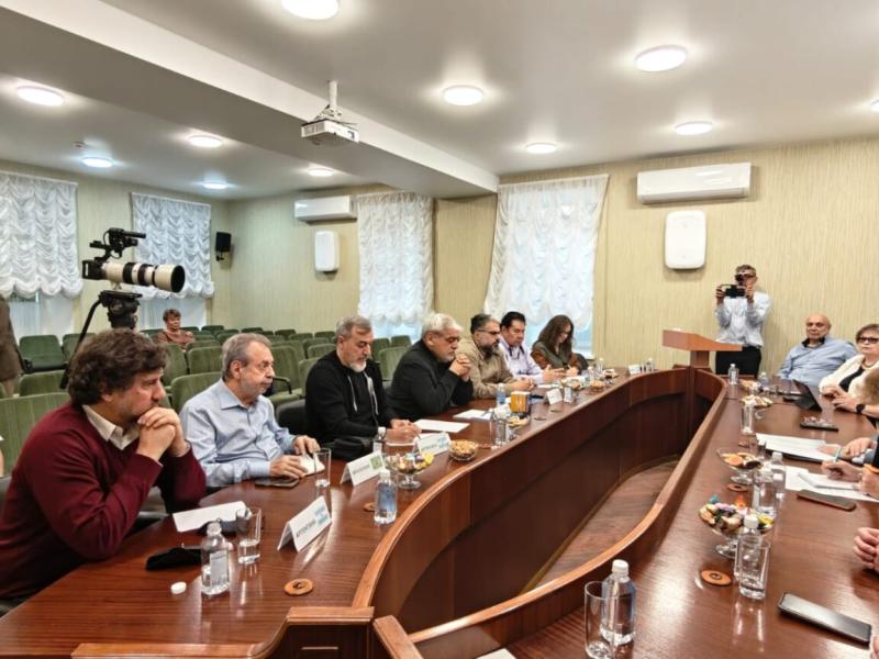 Aguiar fortaleció vínculos sindicales en Rusia y sumó respaldo internacional contra las políticas del Gobierno
