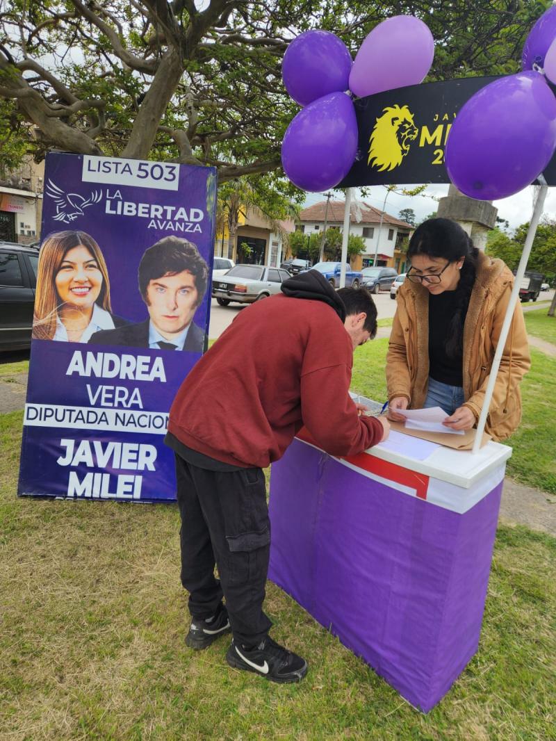 La Libertad Avanza refuerza su armado político en Moreno y pone la mira en las elecciones de 2027