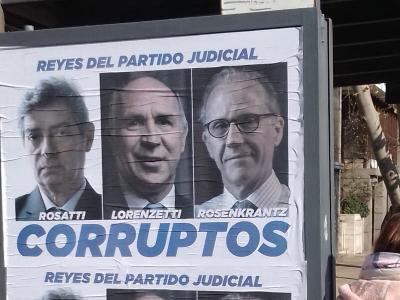 Pancartas, flyers y pintadas contra jueces en el marco del caso Cristina Fernández de Kirchner