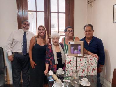 La AML entregó mercadería navideña a la Fundación Cultura