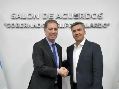 Con la reforma laboral en juego, Santilli sale a buscar votos en las provincias y el Gobierno ajusta su estrategia legislativa