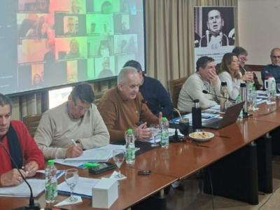 FATUN define su estrategia paritaria y refuerza los reclamos por salarios y financiamiento universitario