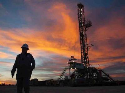 Petroleros amenazan con un paro nacional por salarios y ponen en alerta a la actividad hidrocarburífera