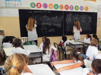 Docentes bonaerenses denuncian una fuerte caída salarial y advierten que peligra el inicio del ciclo lectivo 2026