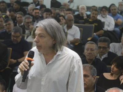 Daniel Ricci advirtió que los docentes universitarios acumulan “18 meses consecutivos de caída salarial”