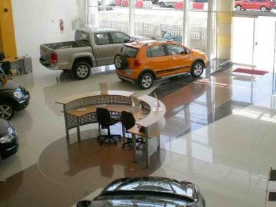 La caída en la venta de autos enciende alarmas en las concesionarias y pone en riesgo puestos de trabajo