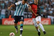 Racing visita a Colón en busca del triunfo para seguir a Boca