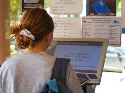 Seis de cada diez jóvenes argentinos trabajan en la informalidad, según la OIT