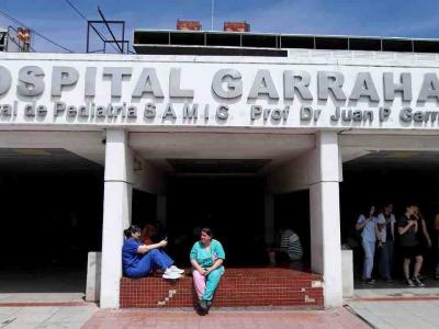 Trabajadores del Hospital Garrahan denunciaron penalmente a Javier Milei y presentaron un amparo por la Ley de Emergencia Pediátrica