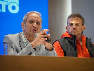 Bancarios denuncian el cierre de más de 40 sucursales y activan el estado de alerta en el Banco Santander