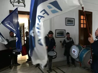 Escala el conflicto en Fadea: gremios exigieron la renuncia del directorio y crece la incertidumbre sobre el futuro de la fábrica