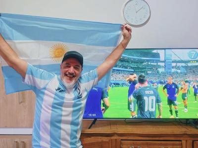 Aguiar apuntó contra Milei en redes y ironizó sobre Inglaterra tras la semifinal del Mundial
