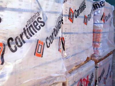 Crisis en Cerámica Cortines: más de 130 despidos y denuncias por indemnizaciones en cuotas en la planta de Luján